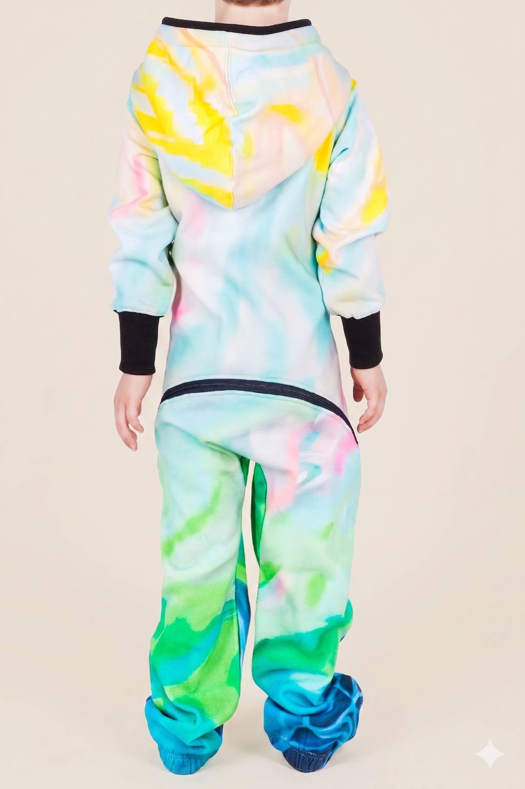 Canvas Art Kids 2.0 – abstract colorful artist print kids onesie, Julie Amlin collaboration – detail view | Unichill kids jumpsuit designed in Calgary